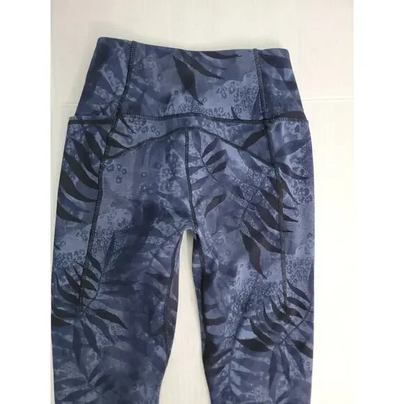 Sweaty Betty Leggings Womens SZ XS Side Pocket 7/8 Super Soft Printed - Picture 8 of 9